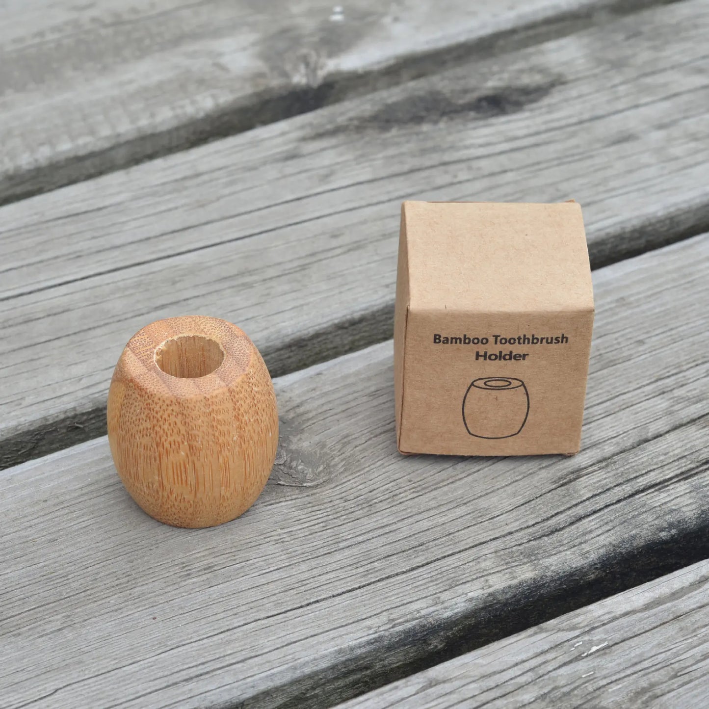 #COMBO OFERTA: Pack de 4 Cepillos de Dientes de Bambú + Soporte Eco Chic de Madera